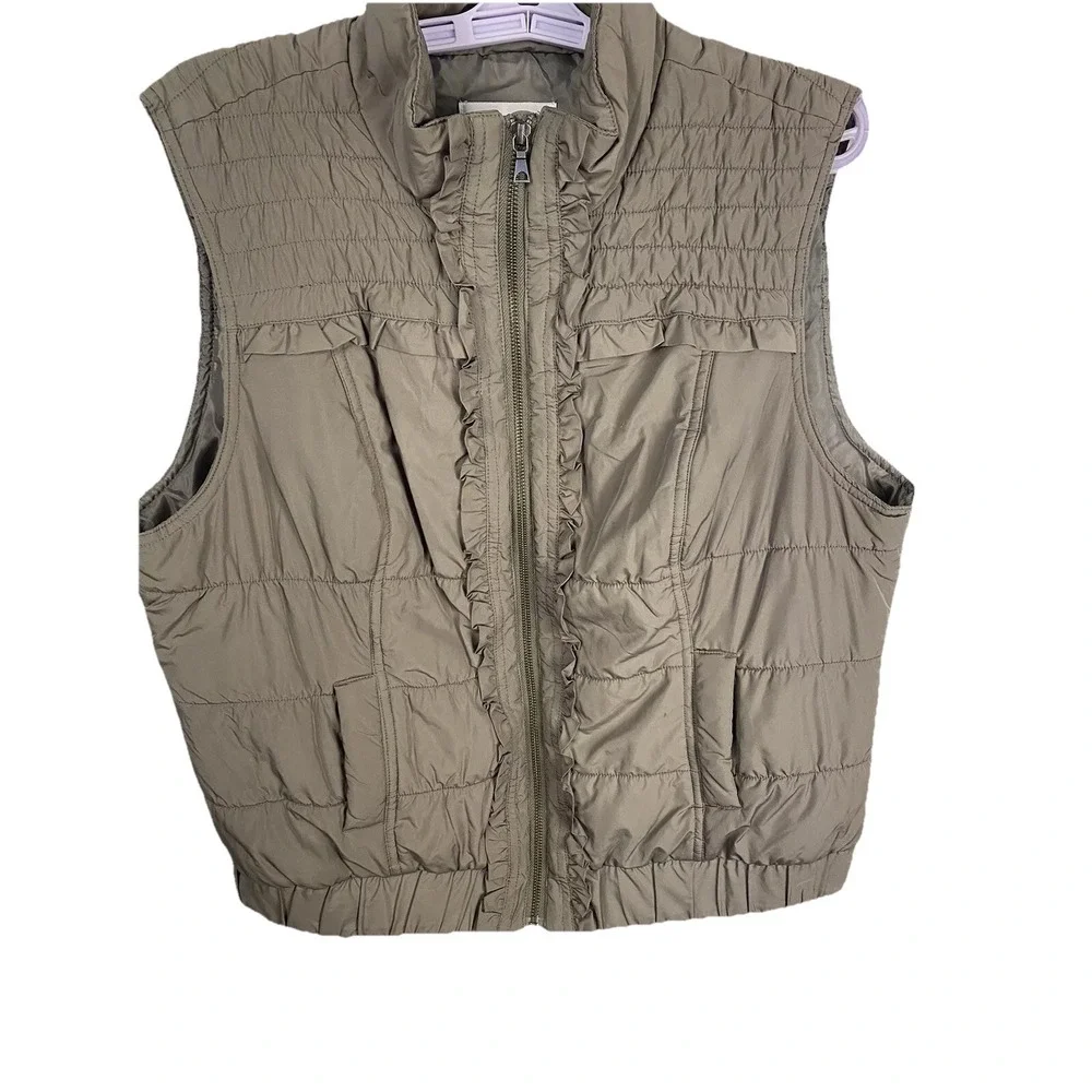 Christopher & Banks Vest Women's XL Olive Green Full Zip Ruffle Zip Up‎ Pockets